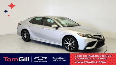 Silver 2023 Toyota Camry SE for sale in Florence, KY