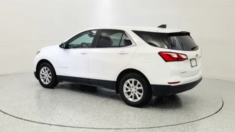 More photos of 2021 Chevrolet Equinox LT at Tom Gill Chevrolet, KY