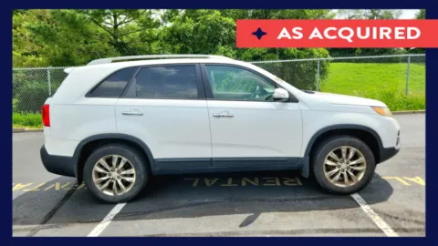 White 2011 Kia Sorento EX for sale in Florence, KY