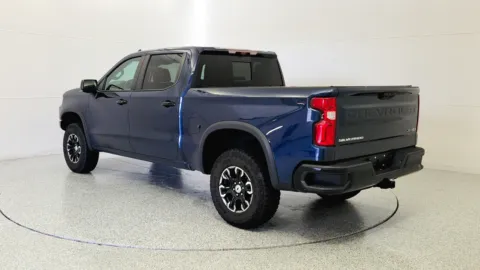 More photos of 2023 Chevrolet Silverado 1500 ZR2 at Tom Gill Chevrolet, KY