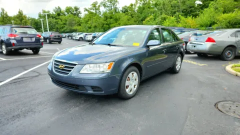 More photos of 2010 Hyundai Sonata GLS at Tom Gill Chevrolet, KY