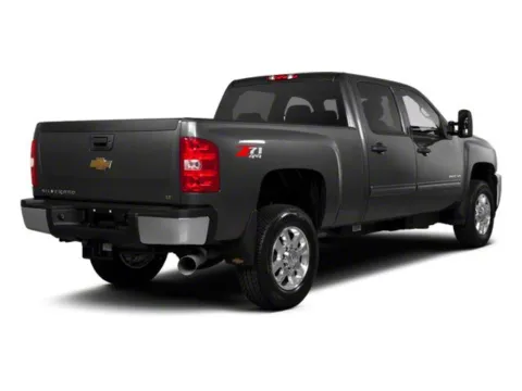 More photos of 2013 Chevrolet Silverado 2500HD LTZ at Tom Gill Chevrolet, KY
