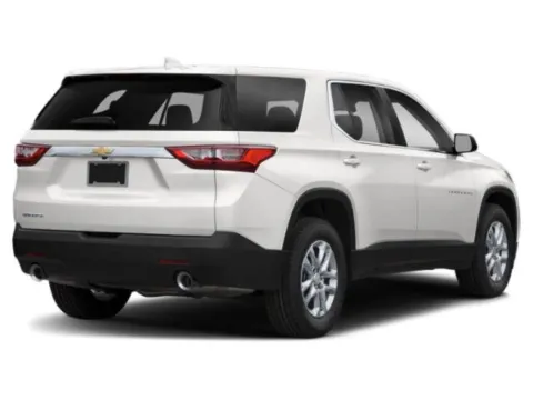 More photos of 2021 Chevrolet Traverse LS at Tom Gill Chevrolet, KY