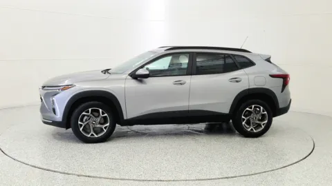 More photos of 2025 Chevrolet Trax LT at Tom Gill Chevrolet, KY