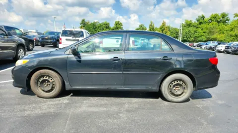More photos of 2009 Toyota Corolla at Tom Gill Chevrolet, KY