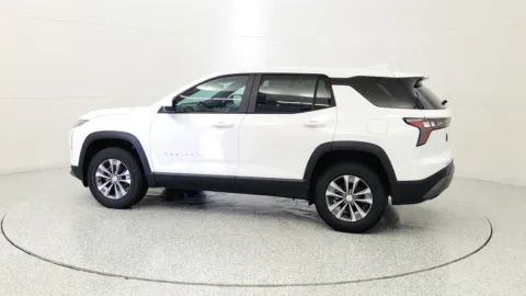 More photos of 2026 Chevrolet Equinox FWD LT at Tom Gill Chevrolet, KY
