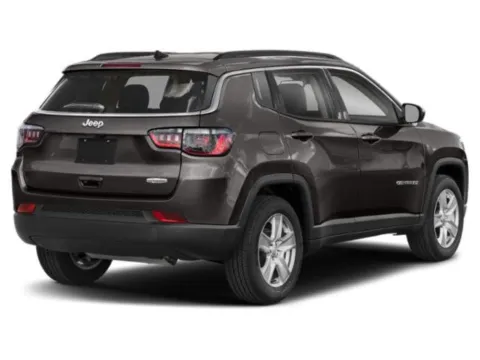 Photos of 2022 Jeep Compass Latitude Lux for sale in Florence, KY at Tom Gill Chevrolet