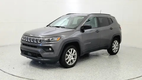 Another view of 2022 Jeep Compass Latitude Lux for sale in Florence, KY at Tom Gill Chevrolet