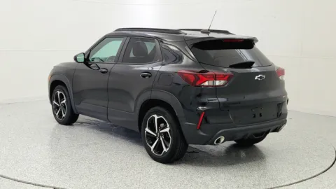 More photos of 2021 Chevrolet Trailblazer RS at Tom Gill Chevrolet, KY