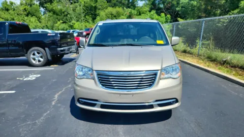 Photos of 2016 Chrysler Town & Country Touring for sale in Florence, KY at Tom Gill Chevrolet