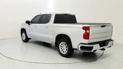 More photos of 2019 Chevrolet Silverado 1500 RST at Tom Gill Chevrolet, KY