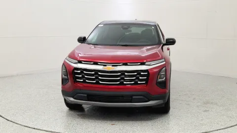 Photos of 2026 Chevrolet Equinox FWD LT for sale in Florence, KY at Tom Gill Chevrolet