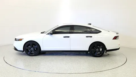 More photos of 2023 Honda Accord Hybrid Sport-L at Tom Gill Chevrolet, KY