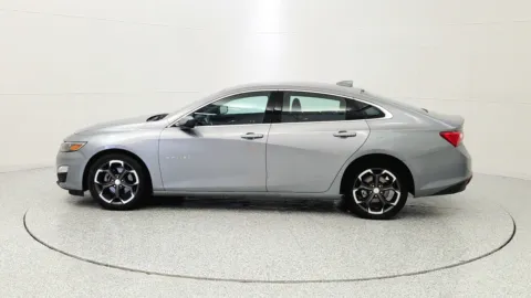 More photos of 2024 Chevrolet Malibu LT at Tom Gill Chevrolet, KY