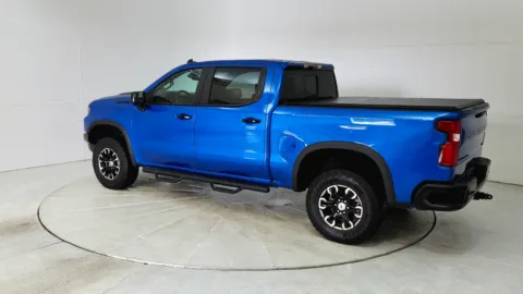 More photos of 2024 Chevrolet Silverado 1500 ZR2 at Tom Gill Chevrolet, KY