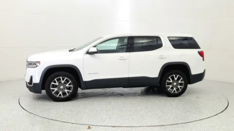More photos of 2023 GMC Acadia SLE at Tom Gill Chevrolet, KY