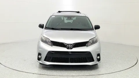 Photos of 2020 Toyota Sienna SE for sale in Florence, KY at Tom Gill Chevrolet