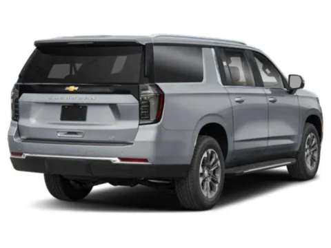 More photos of 2025 Chevrolet Suburban LT at Tom Gill Chevrolet, KY