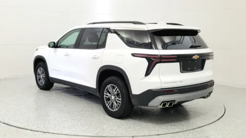 More photos of 2024 Chevrolet Traverse AWD LT at Tom Gill Chevrolet, KY