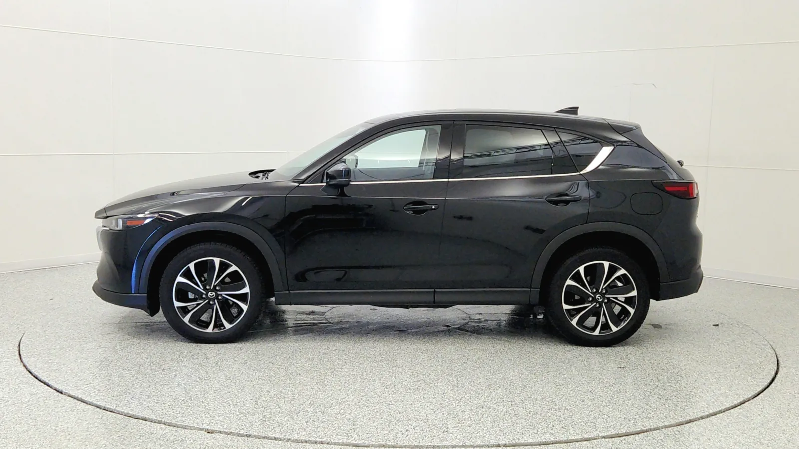 2023 Mazda CX-5 2.5 Premium Plus photo 2
