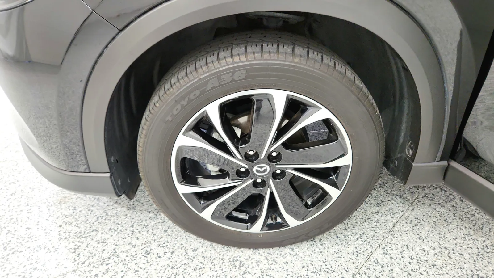 2023 Mazda CX-5 2.5 Premium Plus photo 5