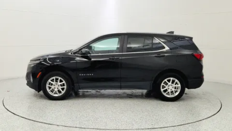 More photos of 2022 Chevrolet Equinox LT at Tom Gill Chevrolet, KY
