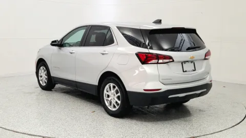 More photos of 2022 Chevrolet Equinox LT at Tom Gill Chevrolet, KY