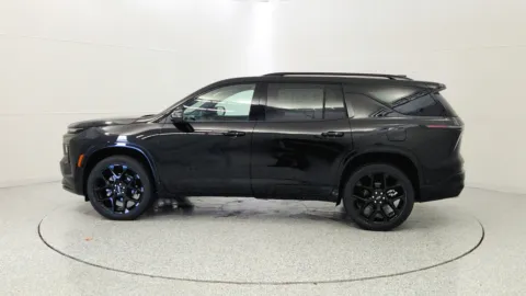 More photos of 2026 Chevrolet Traverse AWD RS at Tom Gill Chevrolet, KY