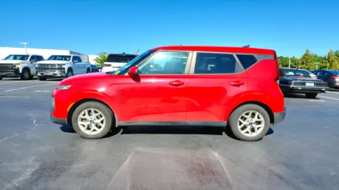 More photos of 2020 Kia Soul S at Tom Gill Chevrolet, KY