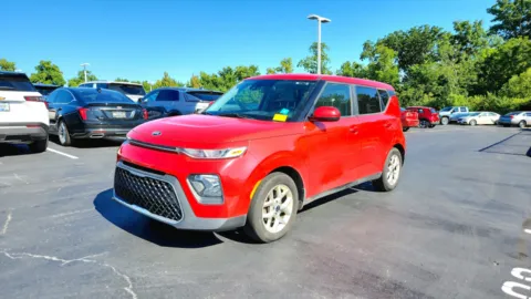 More photos of 2020 Kia Soul S at Tom Gill Chevrolet, KY
