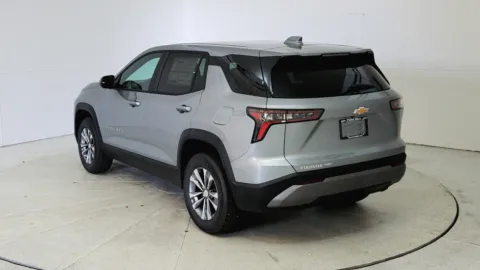 More photos of 2026 Chevrolet Equinox AWD LT at Tom Gill Chevrolet, KY