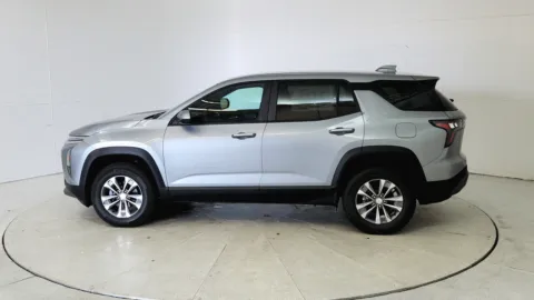 More photos of 2026 Chevrolet Equinox AWD LT at Tom Gill Chevrolet, KY