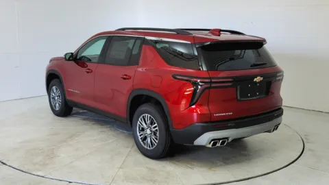 More photos of 2025 Chevrolet Traverse FWD LT at Tom Gill Chevrolet, KY