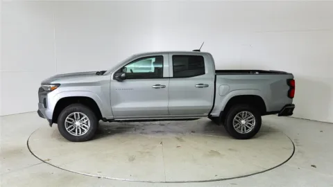 More photos of 2025 Chevrolet Colorado 2WD LT at Tom Gill Chevrolet, KY