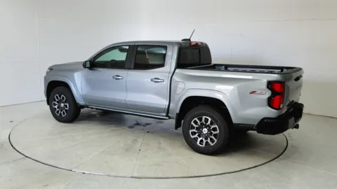More photos of 2025 Chevrolet Colorado 4WD Z71 at Tom Gill Chevrolet, KY
