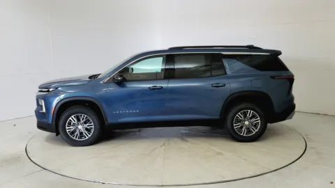 More photos of 2025 Chevrolet Traverse AWD LT at Tom Gill Chevrolet, KY