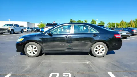 More photos of 2011 Toyota Camry LE at Tom Gill Chevrolet, KY