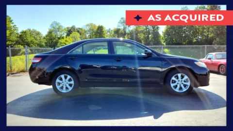 Black 2011 Toyota Camry LE for sale in Florence, KY
