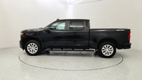 More photos of 2021 Chevrolet Silverado 1500 Custom at Tom Gill Chevrolet, KY