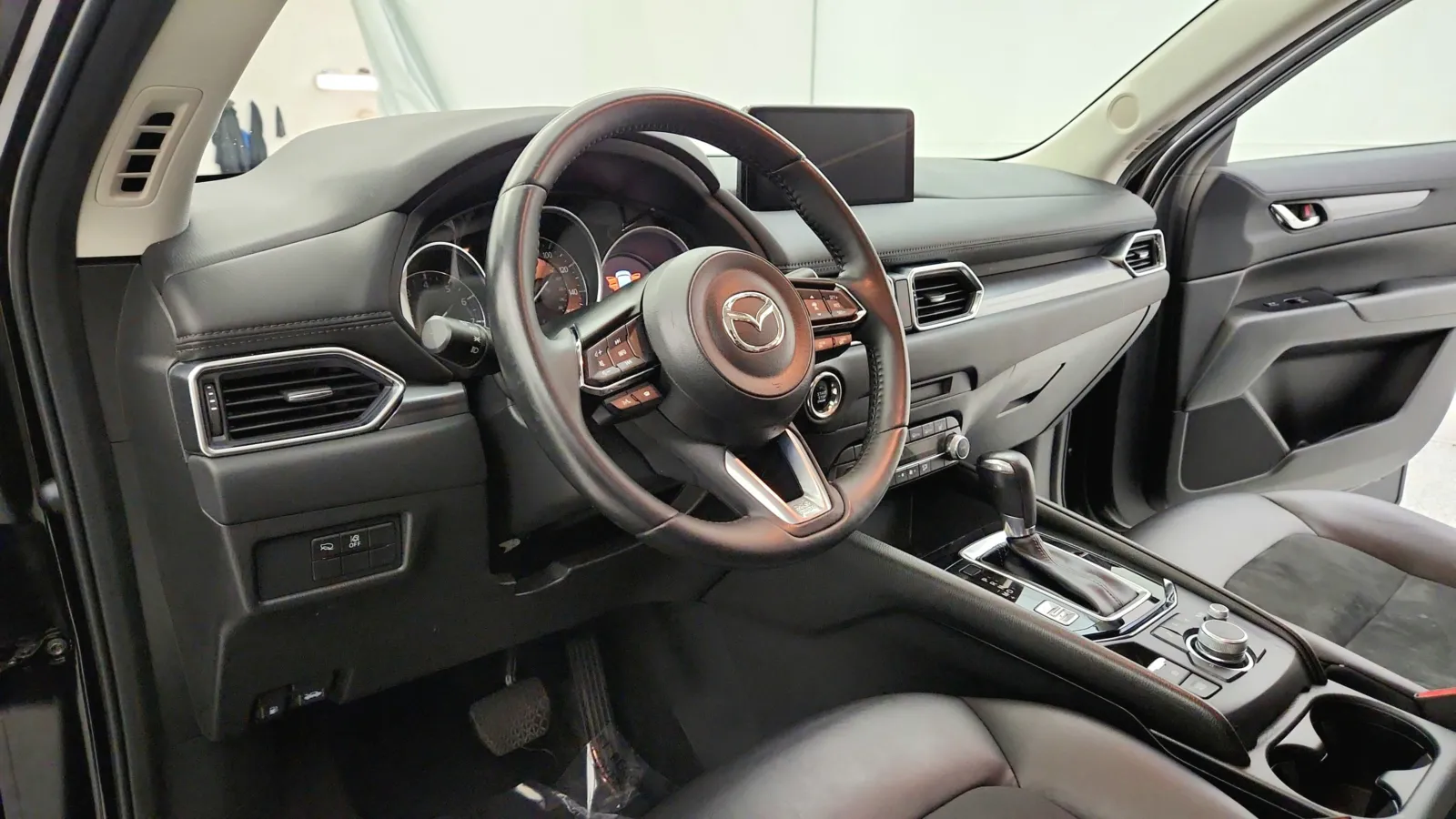 2023 Mazda CX-5 2.5 Select photo 7