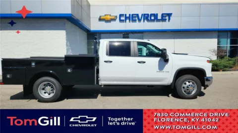 White 2025 Chevrolet Silverado 3500HD CC Work Truck for sale in Florence, KY