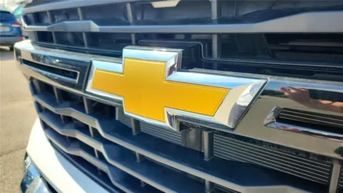 More photos of 2025 Chevrolet Silverado 3500HD CC Work Truck at Tom Gill Chevrolet, KY