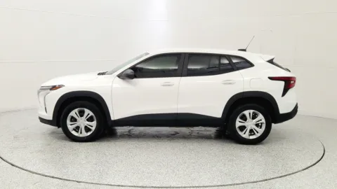 More photos of 2024 Chevrolet Trax LS at Tom Gill Chevrolet, KY