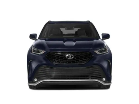 More photos of 2021 Toyota Highlander XSE at Tom Gill Chevrolet, KY