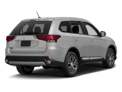 Photos of 2017 Mitsubishi Outlander SE for sale in Florence, KY at Tom Gill Chevrolet
