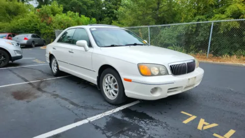 Photos of 2002 Hyundai XG350 L for sale in Florence, KY at Tom Gill Chevrolet