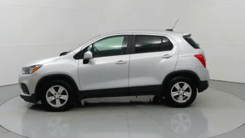 More photos of 2019 Chevrolet Trax LS at Tom Gill Chevrolet, KY