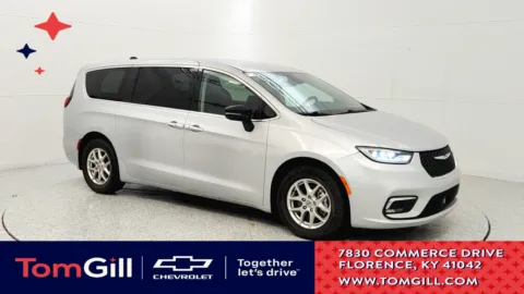 Silver 2024 Chrysler Pacifica Touring L for sale in Florence, KY