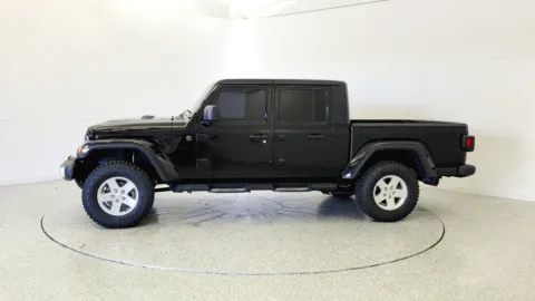 More photos of 2022 Jeep Gladiator Sport S at Tom Gill Chevrolet, KY