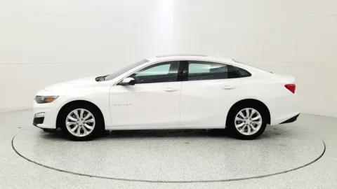 More photos of 2024 Chevrolet Malibu LT at Tom Gill Chevrolet, KY